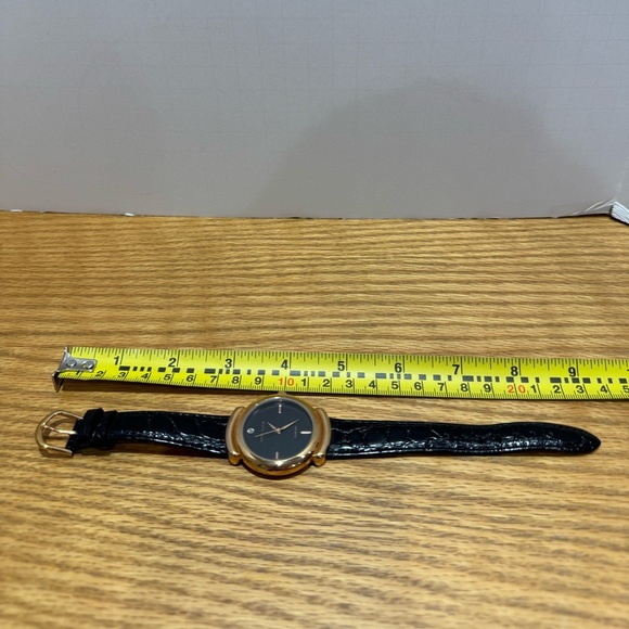 Anne Klein vintage Black and rose Gold Watch w/ leather Crocodile pattern Strap - Picture 8 of 8